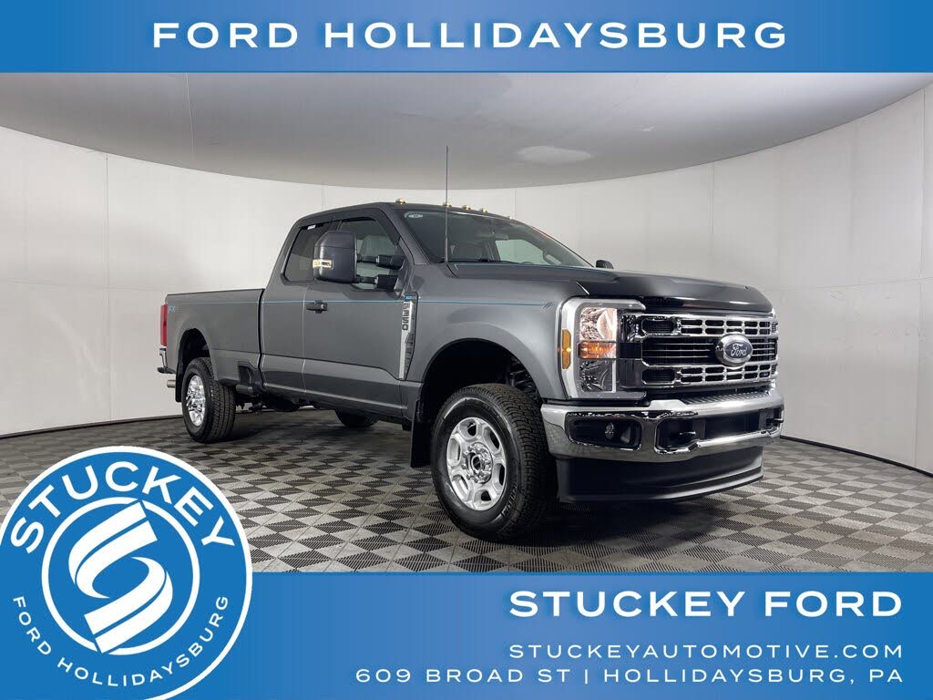 2025 Ford F-350 Super Duty XLT SuperCab LB 4WD