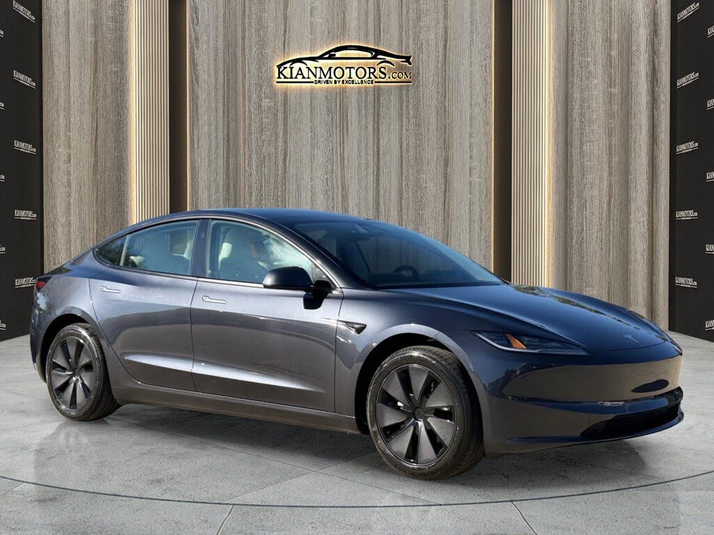 2025 Tesla Model 3 Long Range RWD