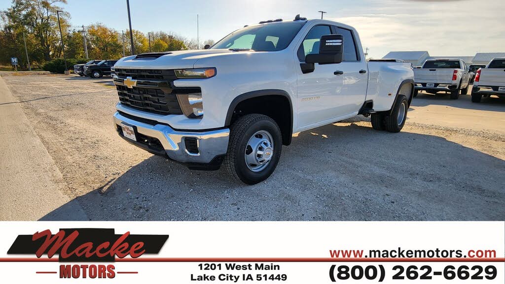 2026 Chevrolet Silverado 3500HD Work Truck Double Cab LB 4WD
