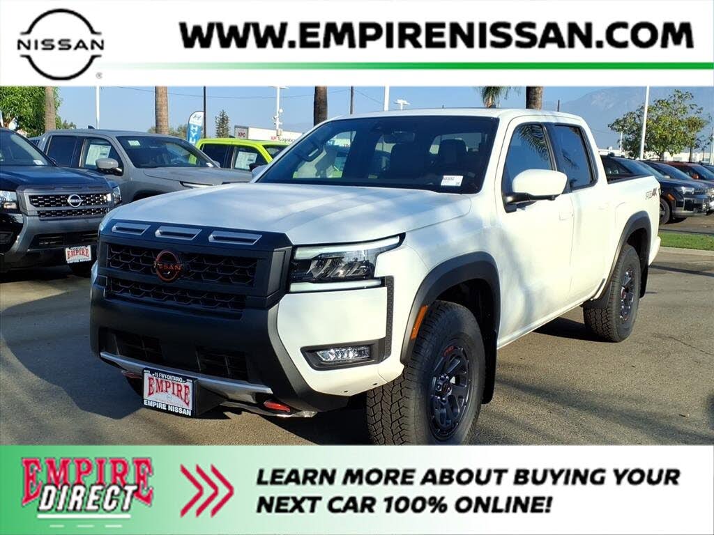 2026 Nissan Frontier PRO-4X Crew Cab 4WD