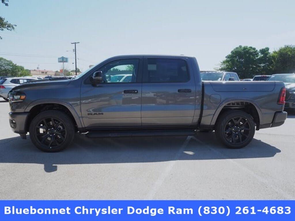 2026 RAM 1500 Laramie Crew Cab 4WD