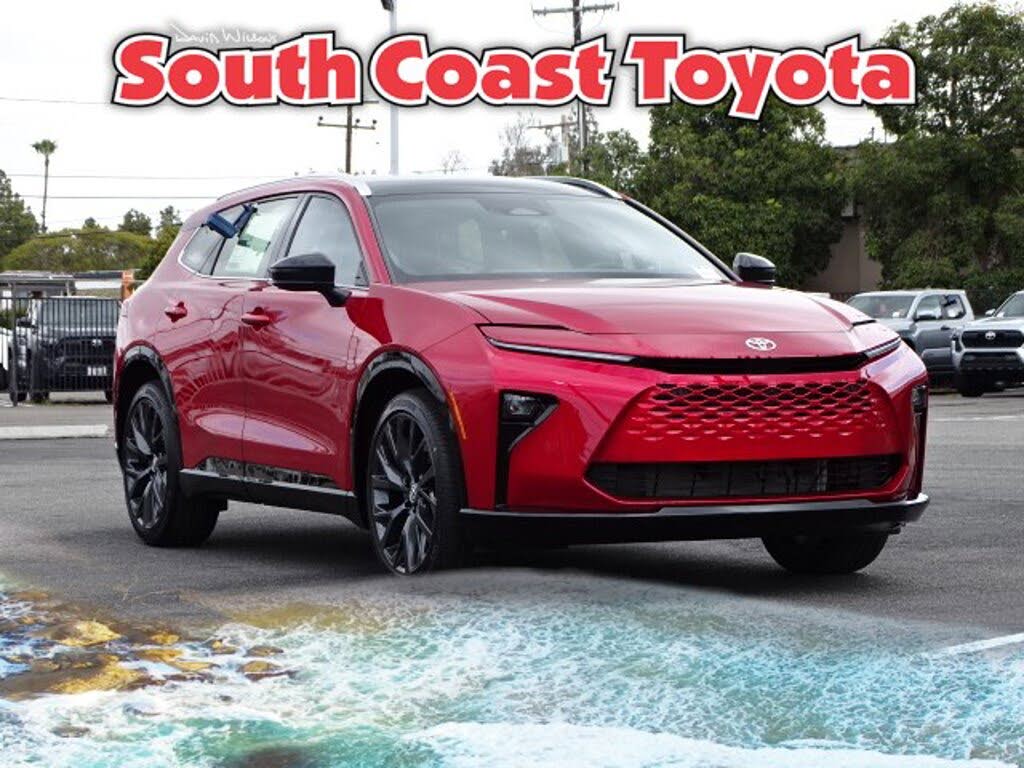 2025 Toyota Crown Signia Limited AWD