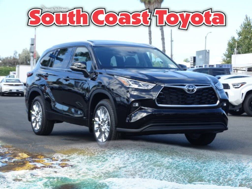 2025 Toyota Highlander Hybrid Limited AWD