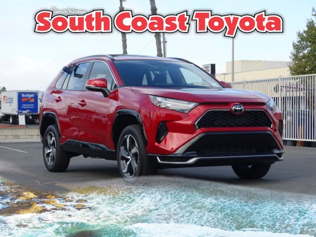 2025 Toyota RAV4 Plug-in Hybrid SE AWD