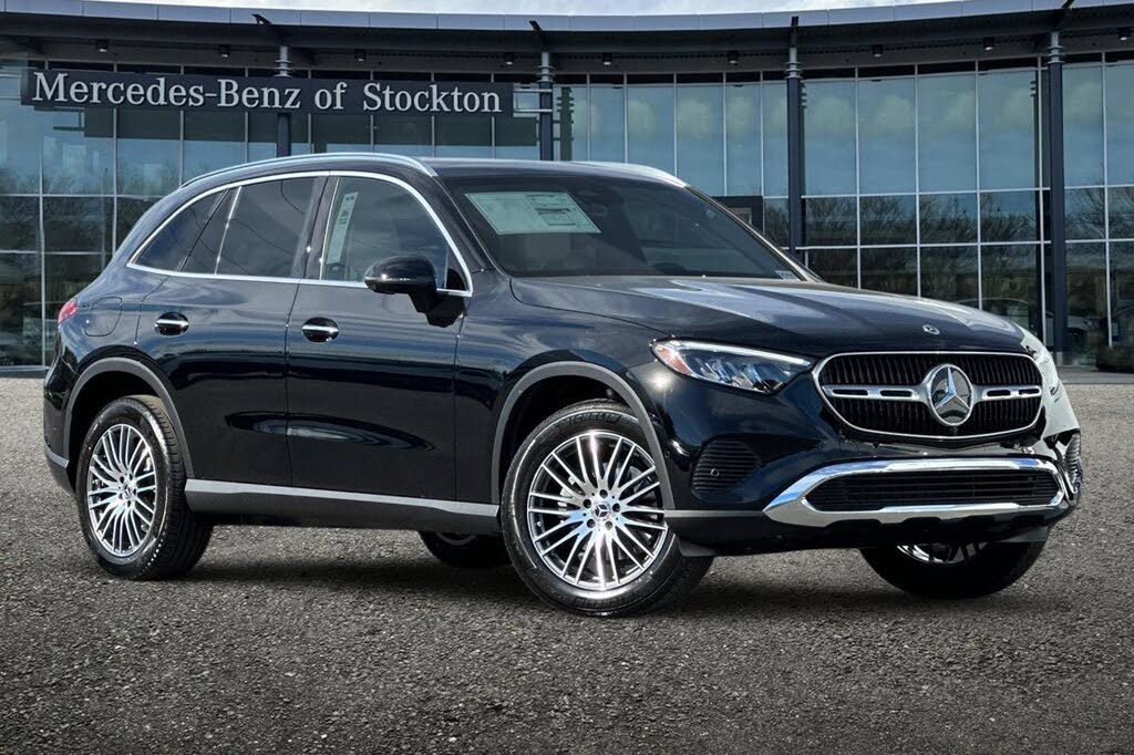 2026 Mercedes-Benz GLC 300 4MATIC