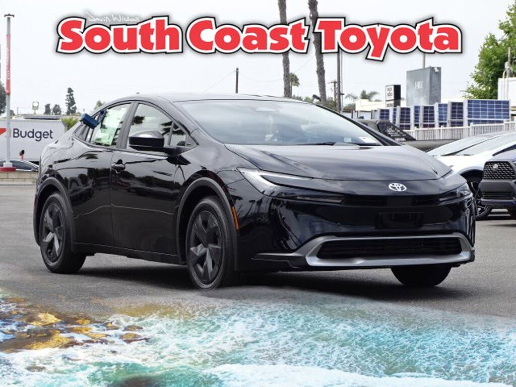 2026 Toyota Prius Plug-In Hybrid SE FWD