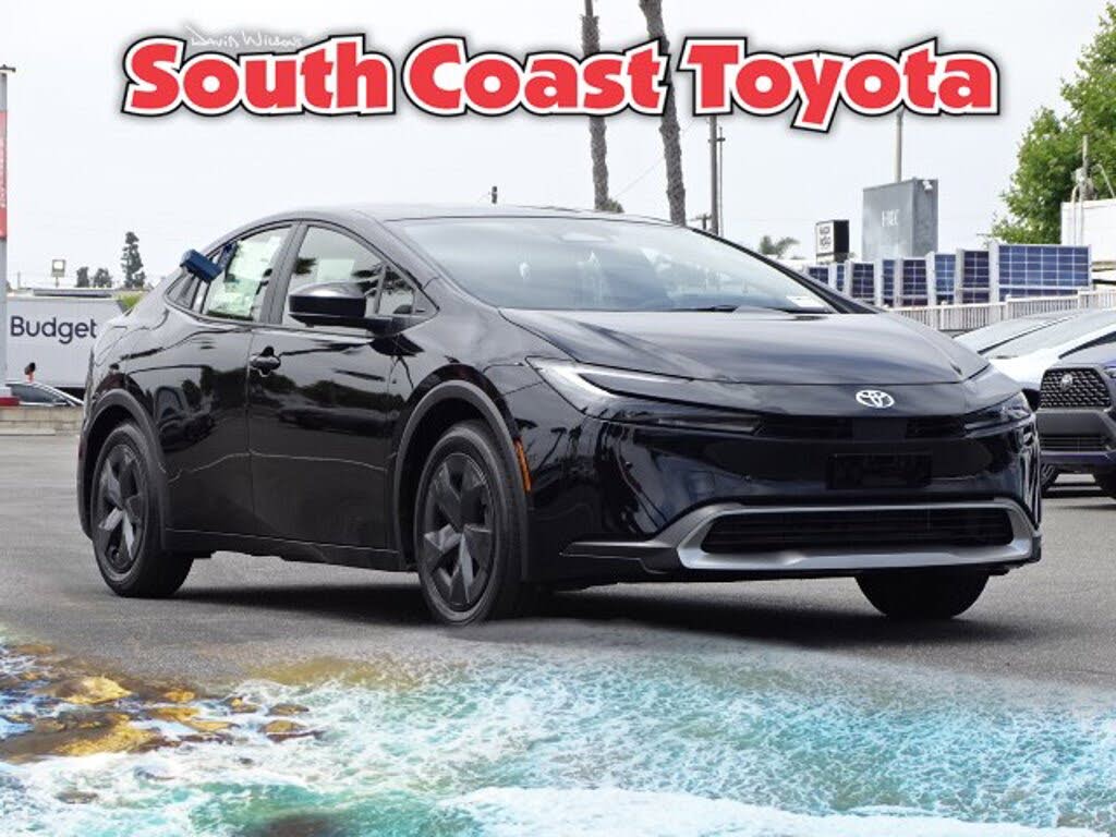 2026 Toyota Prius Plug-In Hybrid SE FWD