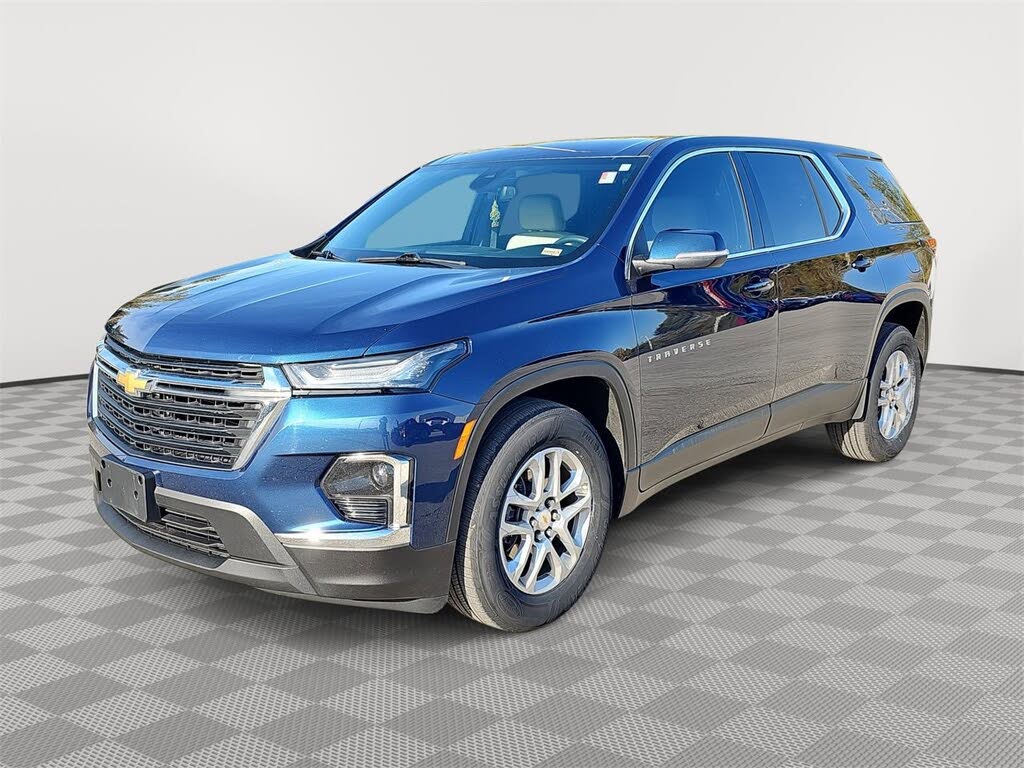 2023 Chevrolet Traverse LS AWD