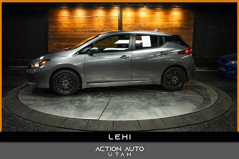 2025 Nissan LEAF S FWD