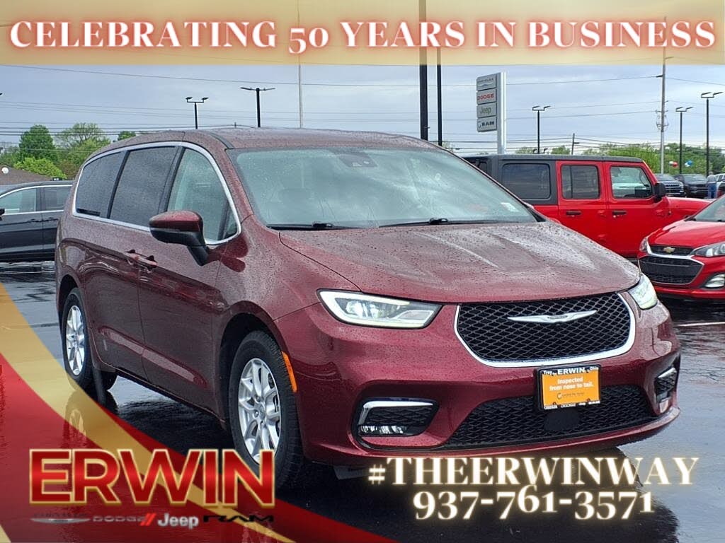 2023 Chrysler Pacifica Touring L FWD