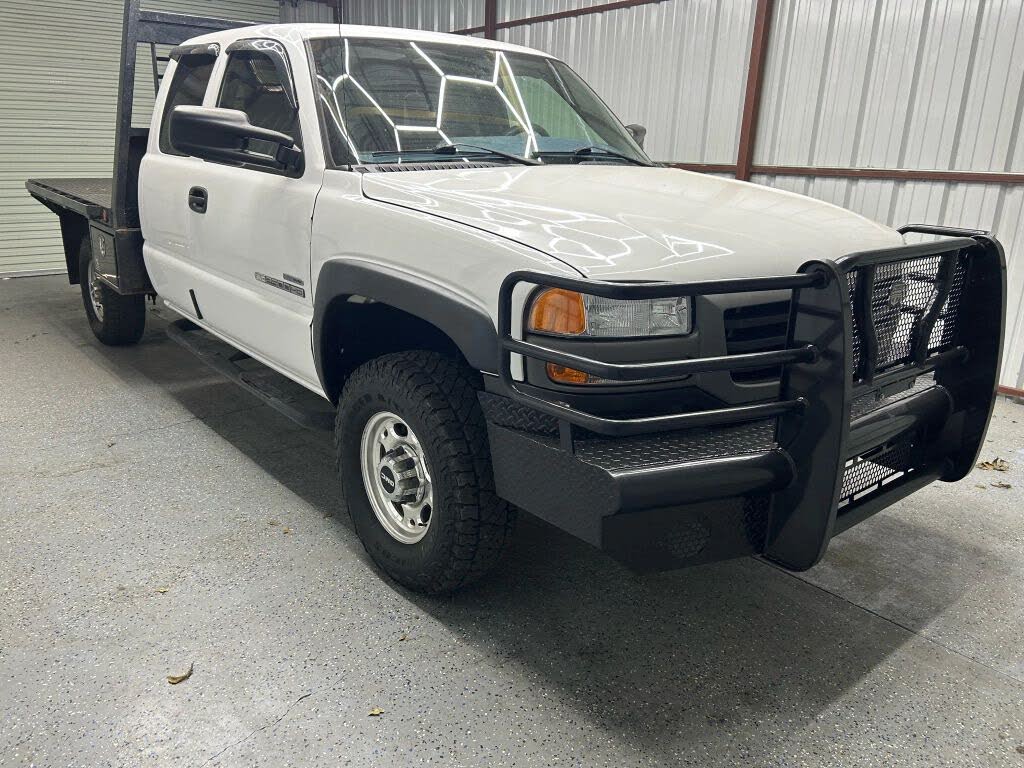 2007 GMC Sierra 2500HD Classic 2 Dr Work Truck Extended Cab 4WD