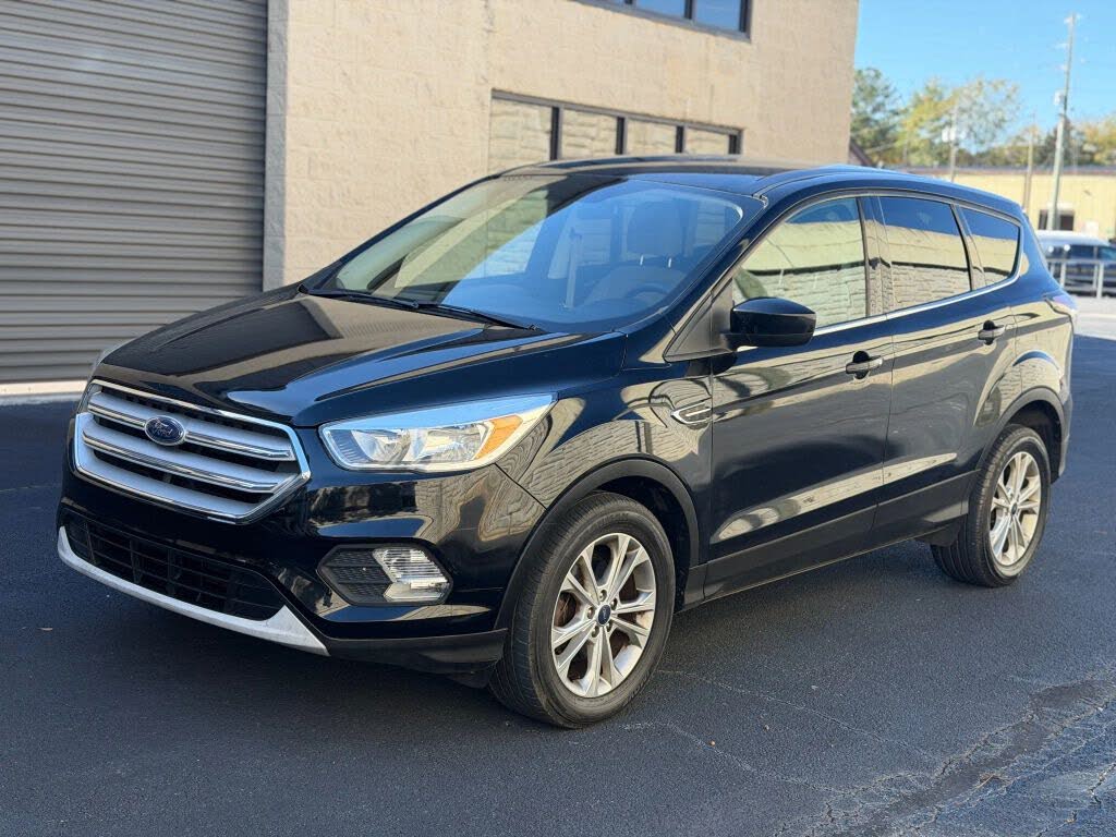 2017 Ford Escape SE FWD