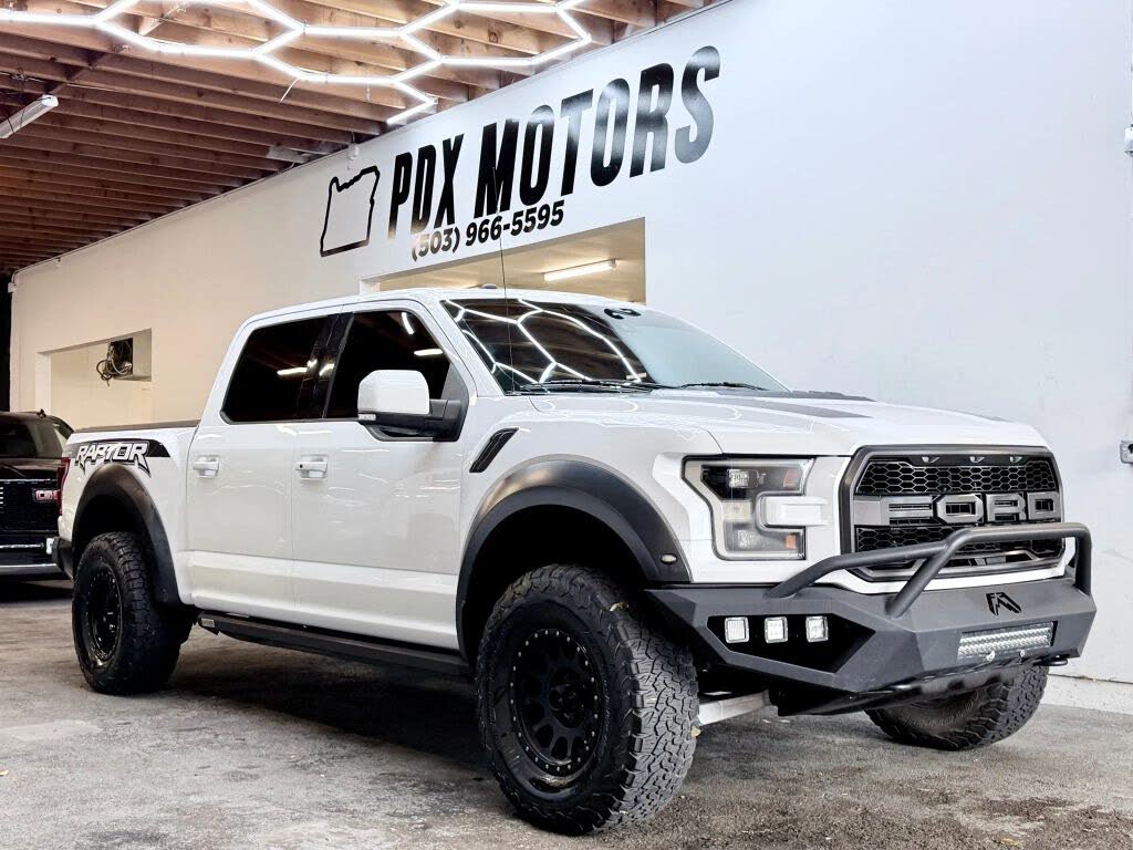 2018 Ford F-150 Raptor SuperCrew 4WD