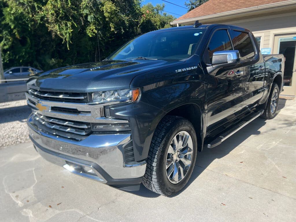 2019 Chevrolet Silverado 1500 LTZ Crew Cab 4WD