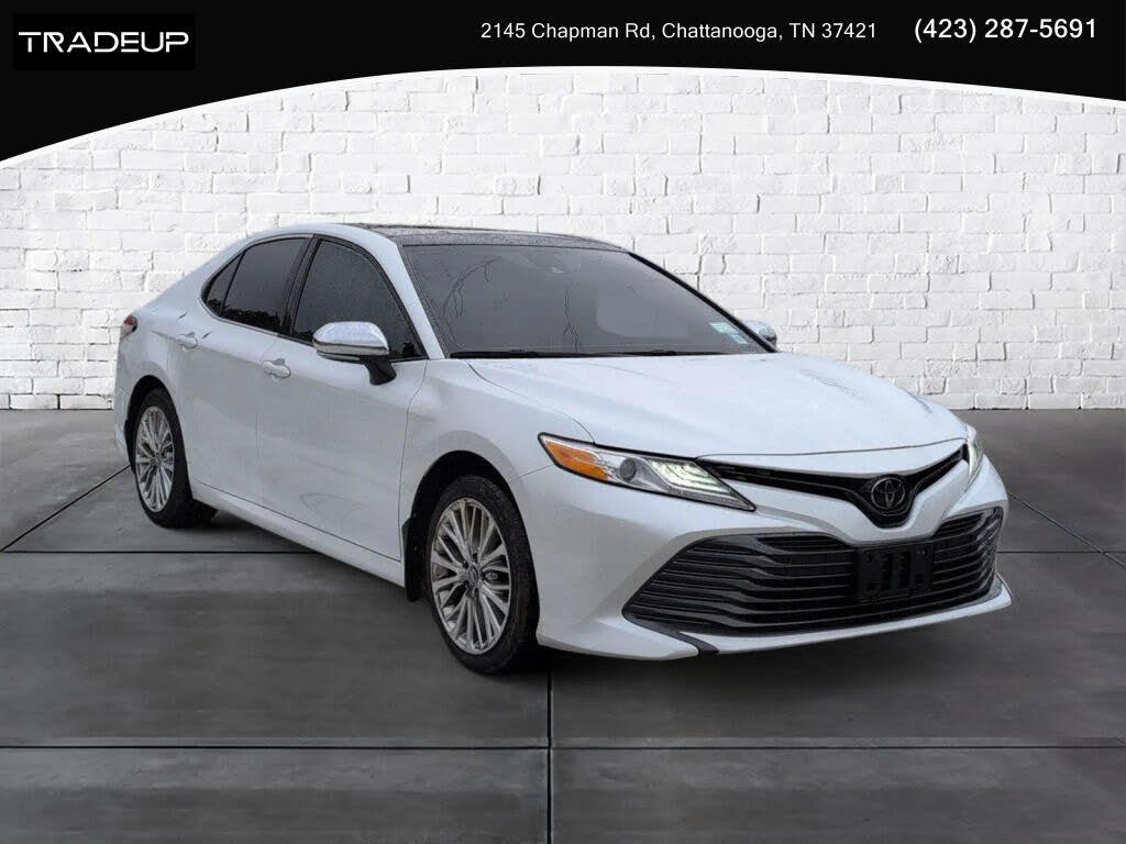 2019 Toyota Camry XLE FWD