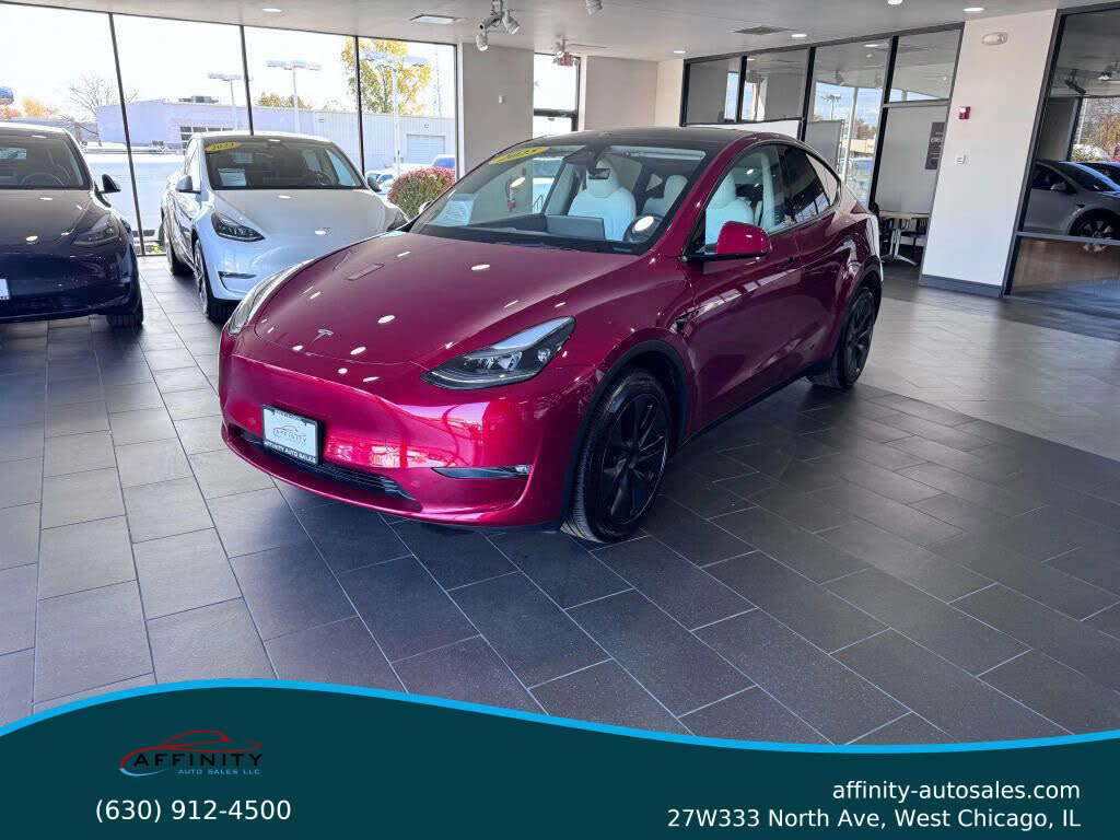 2025 Tesla Model Y Long Range AWD