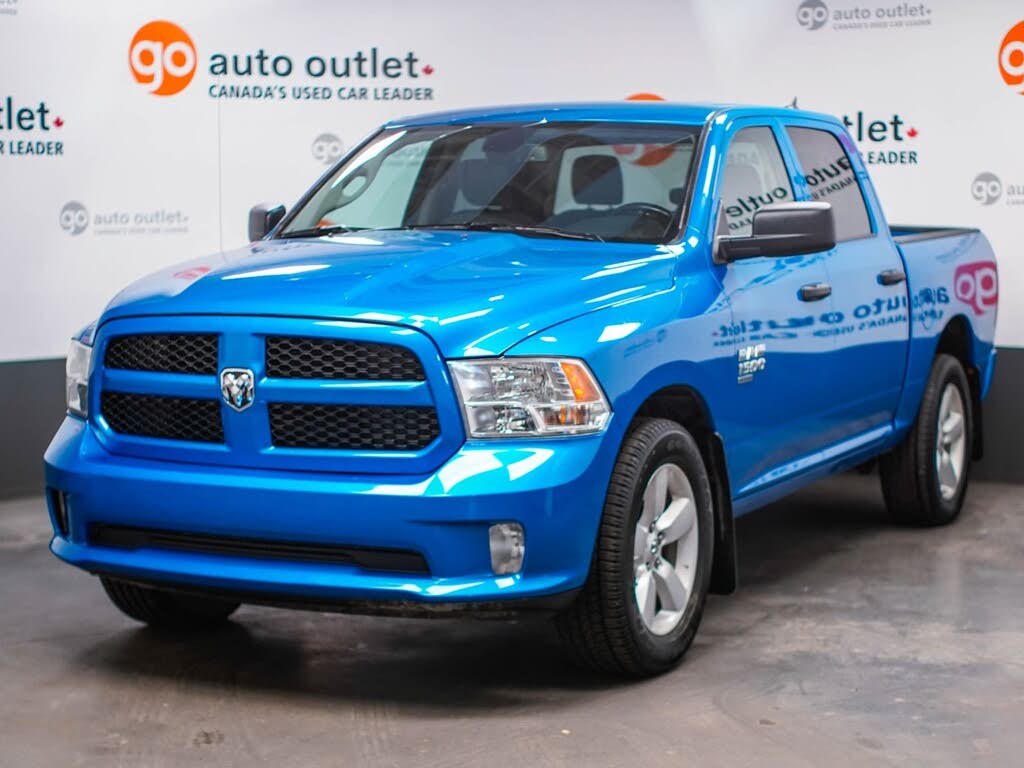 2023 RAM 1500 Classic Express Crew Cab 4WD