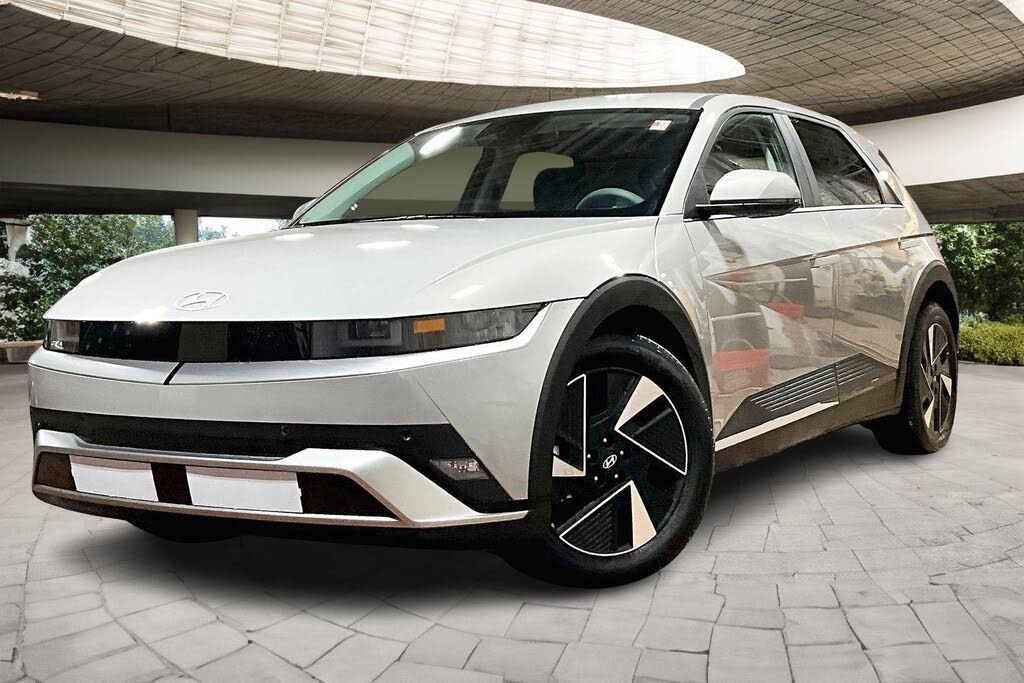 2026 Hyundai Ioniq 5 SE AWD