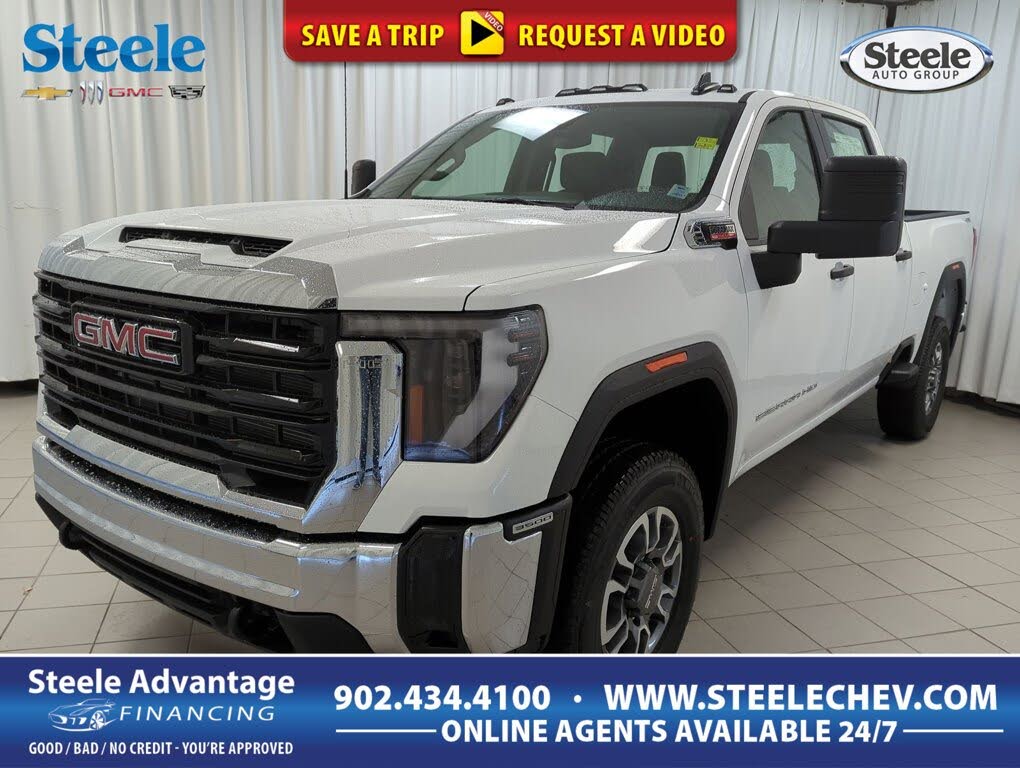 GMC Sierra 3500HD Pro Crew Cab 4WD 2026