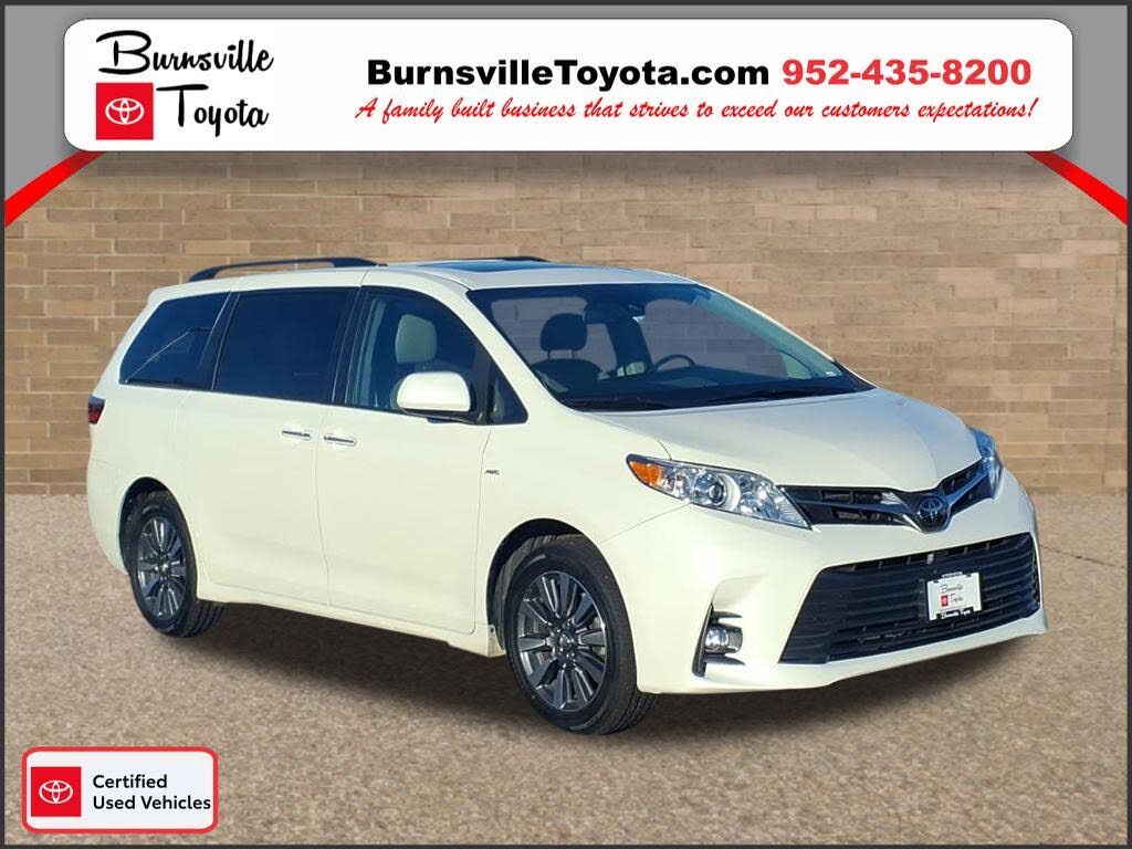 2018 Toyota Sienna XLE 7-Passenger AWD