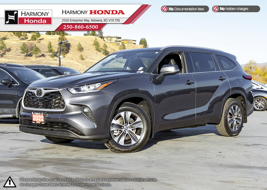 Toyota Highlander XLE AWD 2022