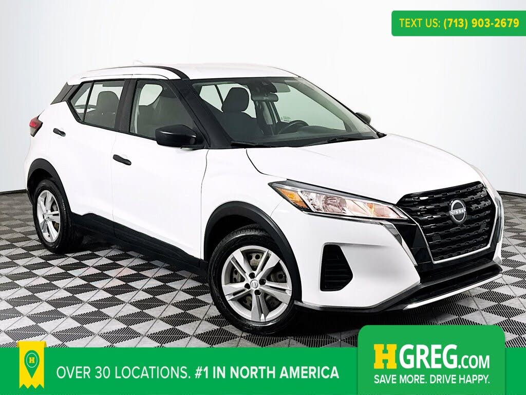 2022 Nissan Kicks S FWD