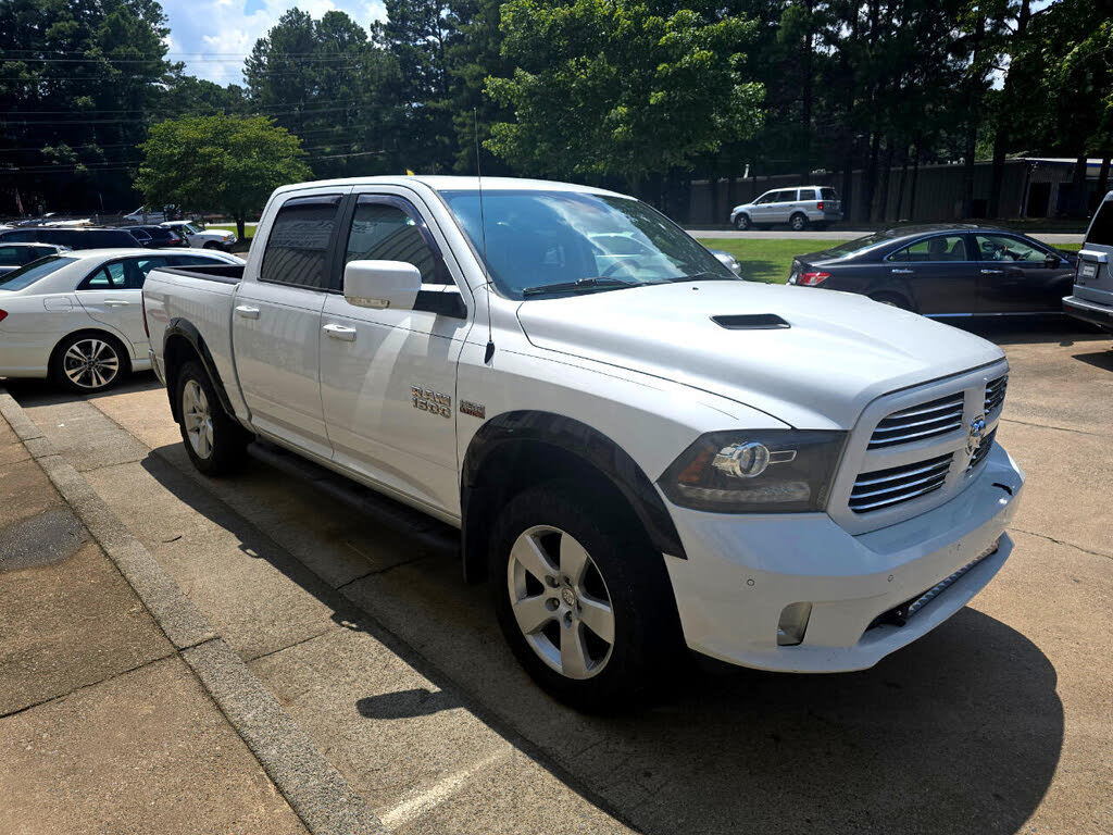 2015 RAM 1500 Sport Crew Cab 4WD