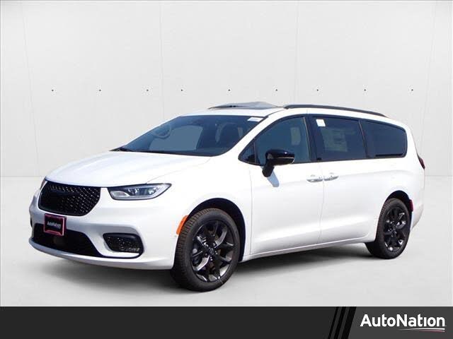 2026 Chrysler Pacifica Limited AWD