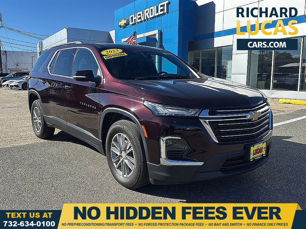 2023 Chevrolet Traverse LT Cloth AWD
