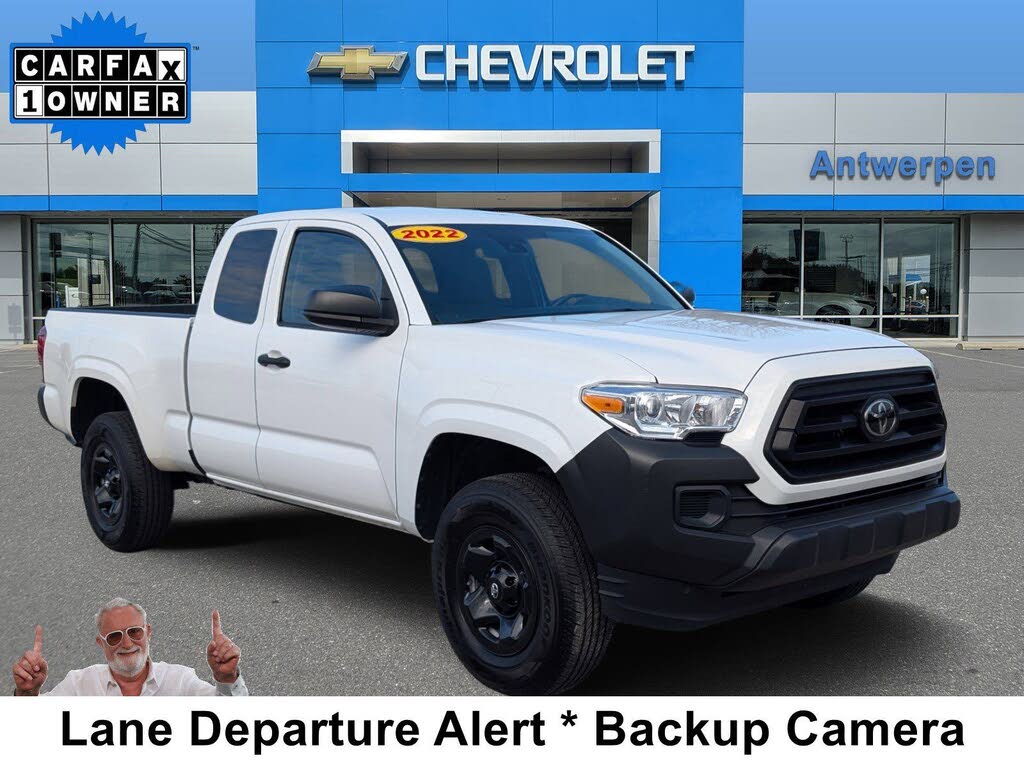 2022 Toyota Tacoma SR I4 Access Cab RWD