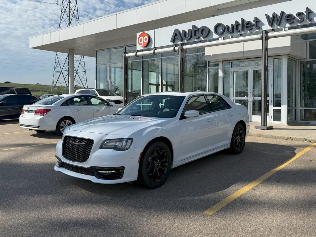 2023 Chrysler 300 S AWD