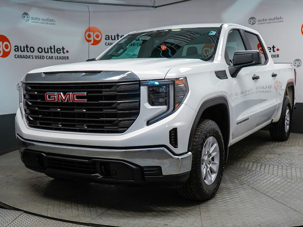 2023 GMC Sierra 1500 Pro Crew Cab 4WD