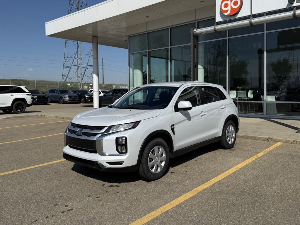 2024 Mitsubishi RVR ES AWC