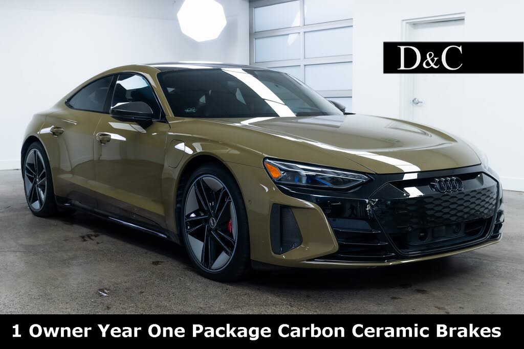 2022 Audi RS e-tron GT quattro AWD