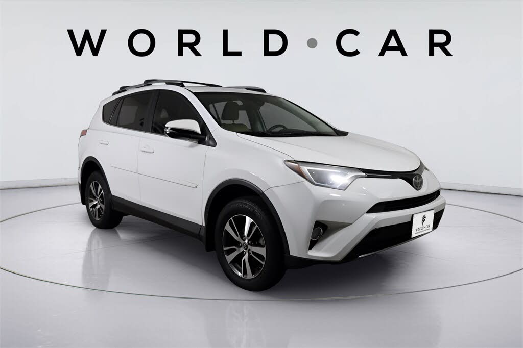2018 Toyota RAV4 XLE