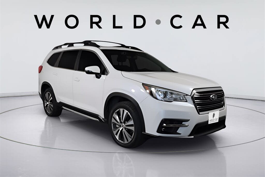 2019 Subaru Ascent Limited AWD with Captains Chairs