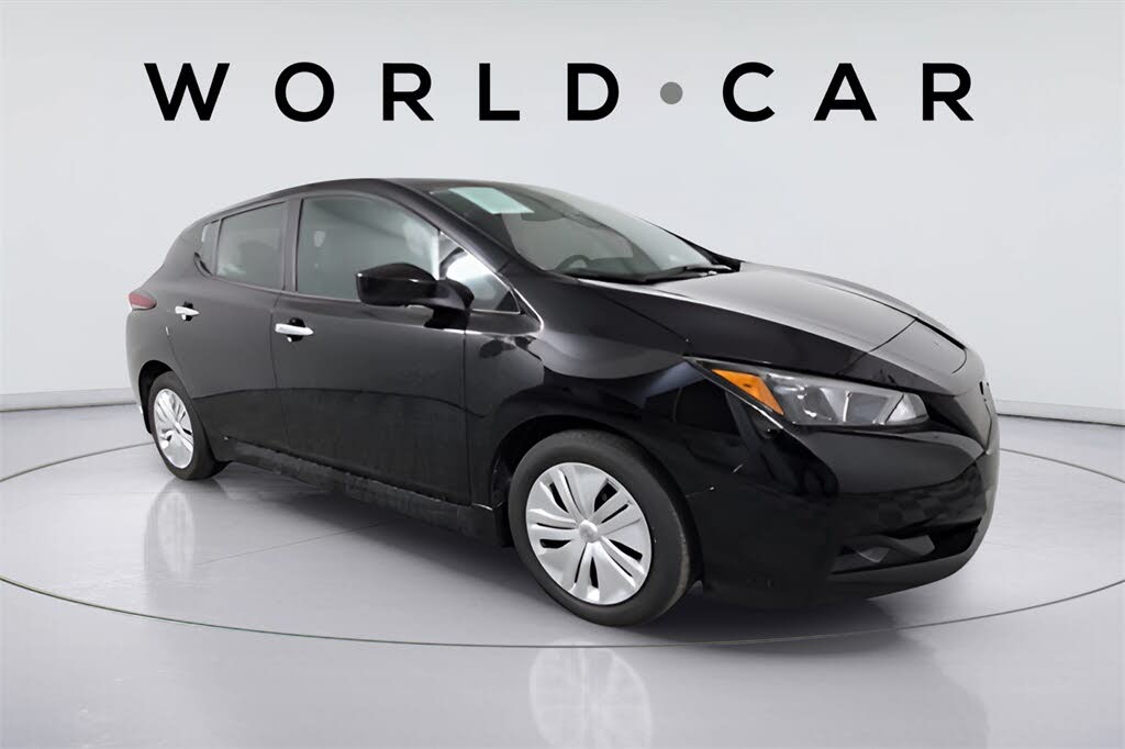 2025 Nissan LEAF S FWD