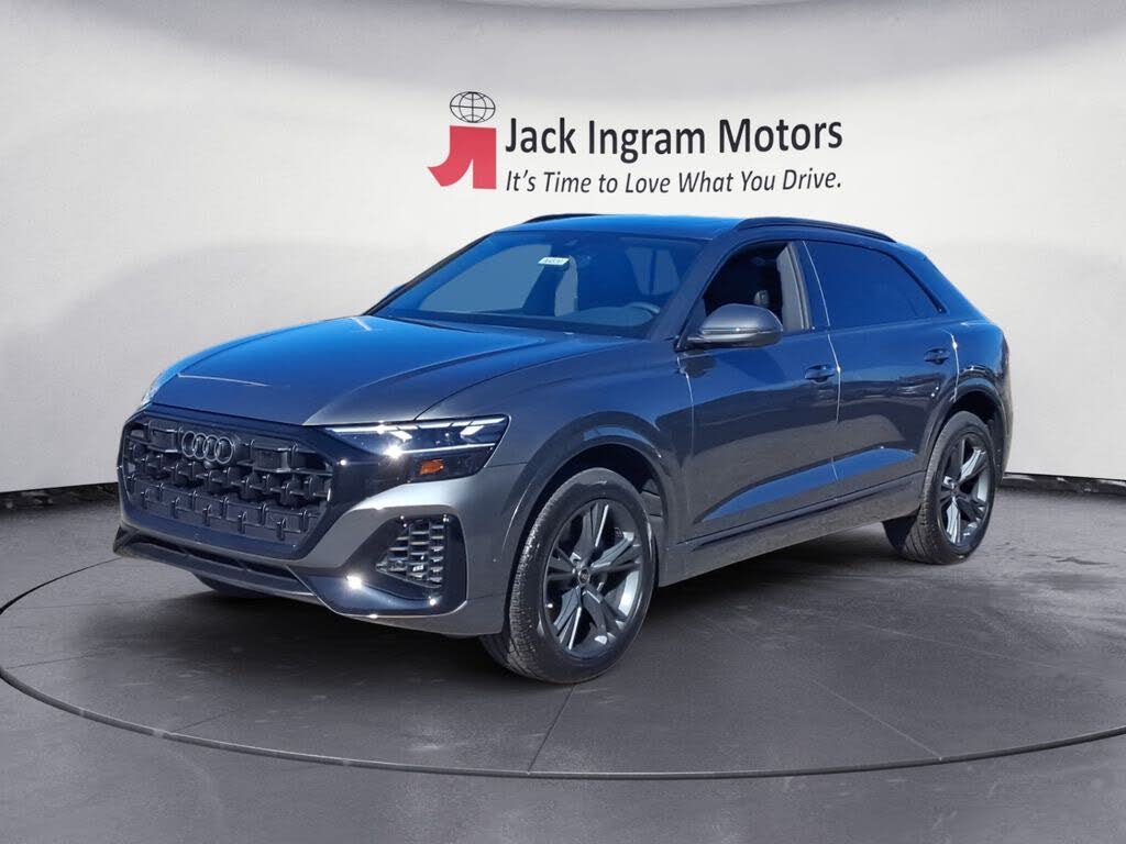 2026 Audi Q8 quattro Premium 55 TFSI