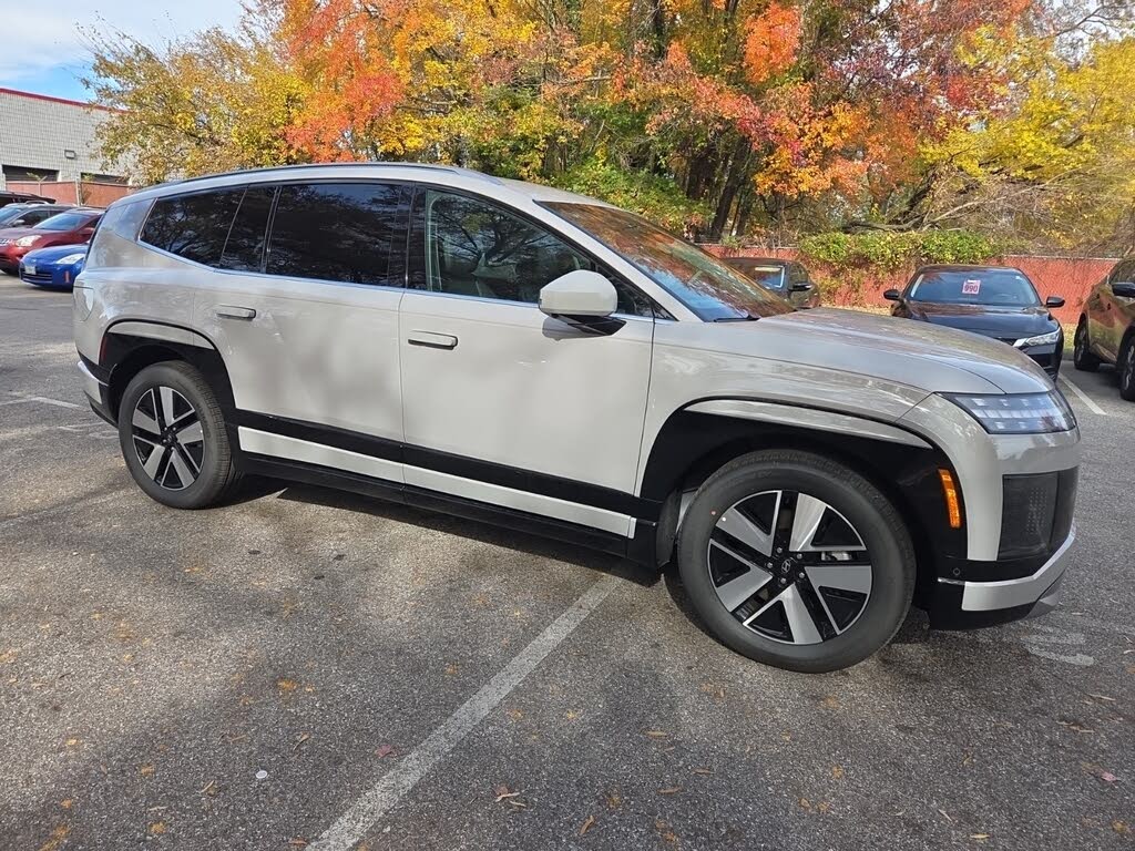 2026 Hyundai Ioniq 9 SEL AWD