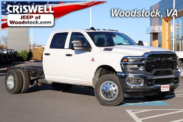 2026 RAM 3500 Chassis Tradesman Crew Cab LB DRW 4WD