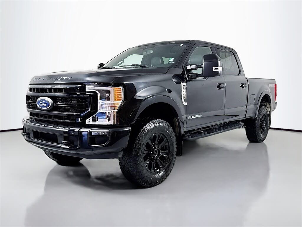 2022 Ford F-350 Super Duty Lariat Crew Cab 4WD