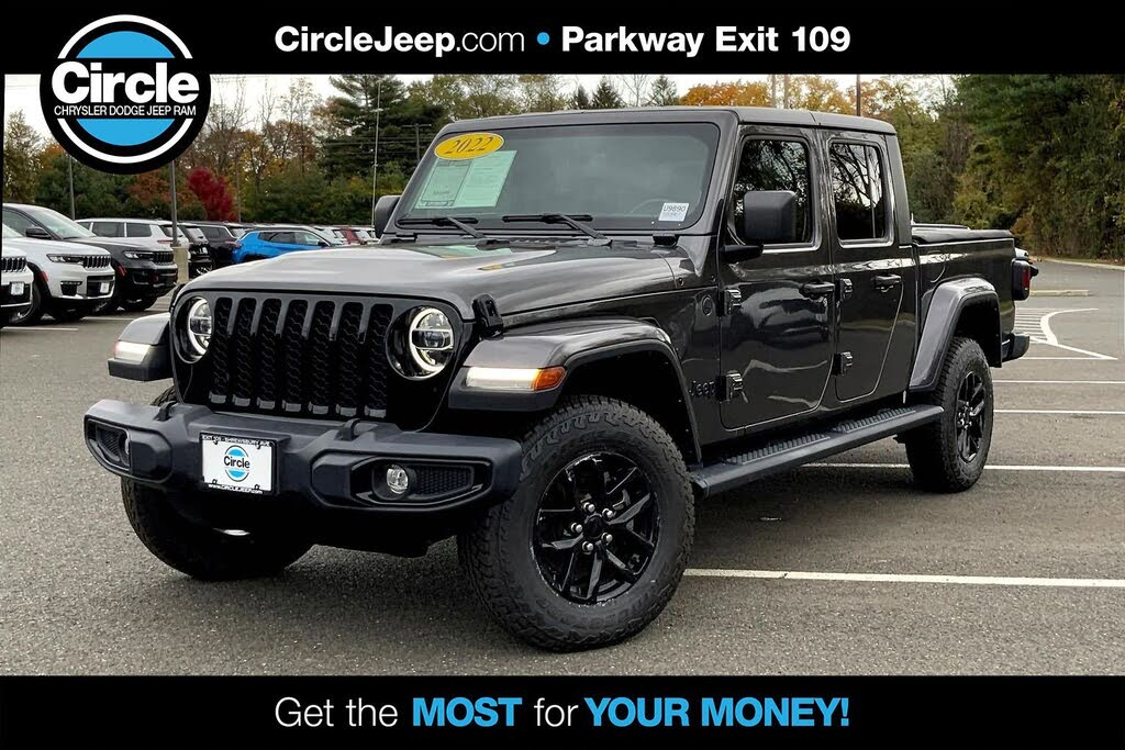 2022 Jeep Gladiator Altitude Crew Cab 4WD