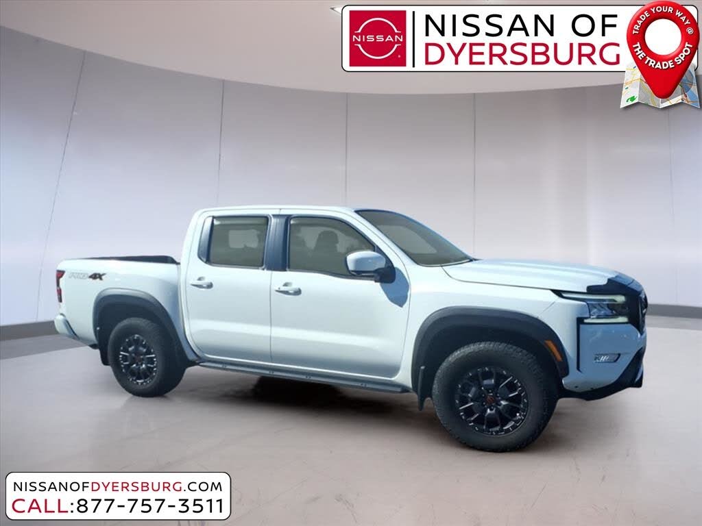 2023 Nissan Frontier PRO-4X Crew Cab 4WD