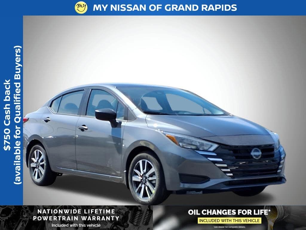 2025 Nissan Versa S FWD