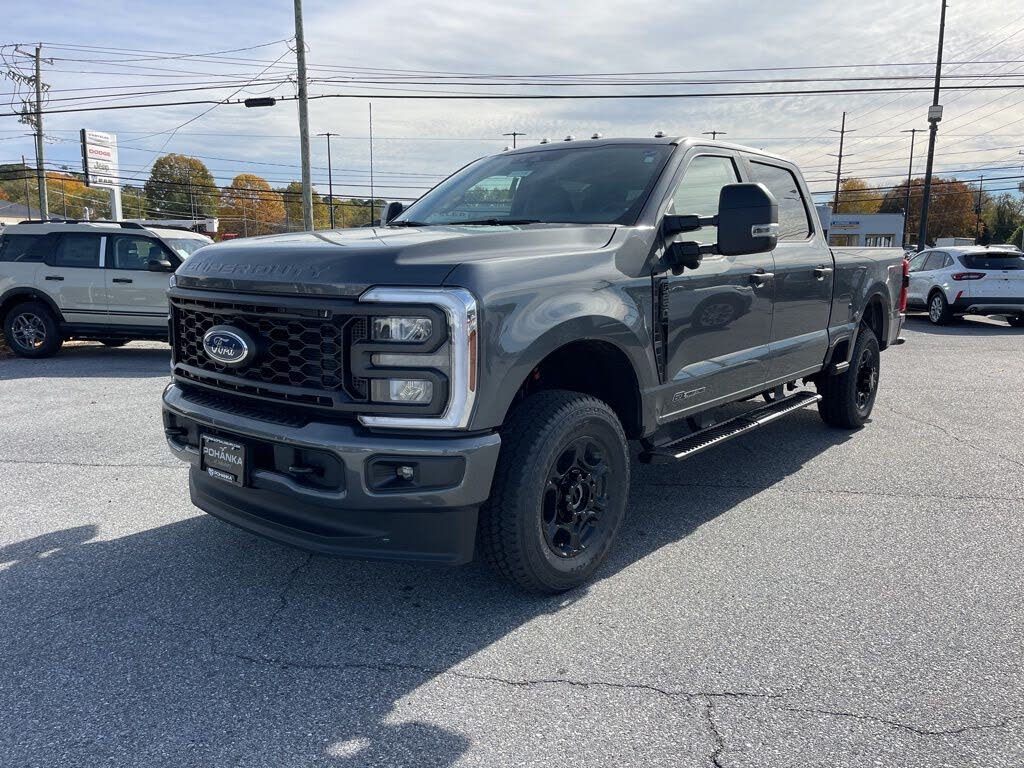 2026 Ford F-250 Super Duty XL Crew Cab 4WD