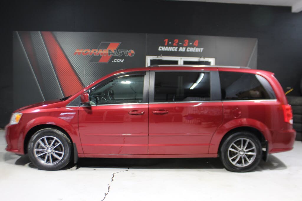 Dodge Grand Caravan SXT Premium Plus FWD 2016