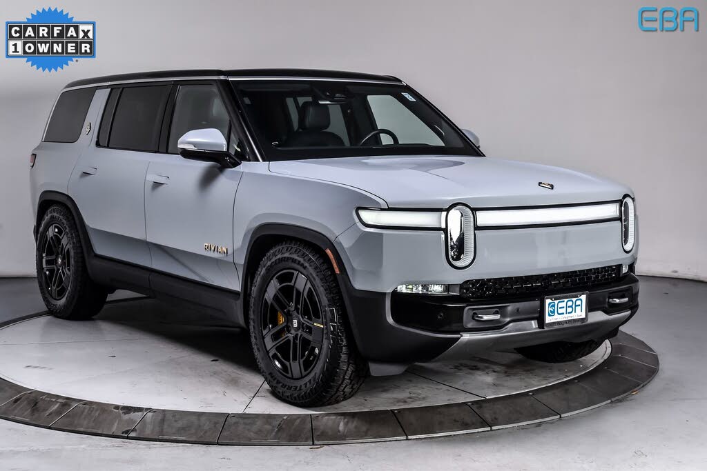 2022 Rivian R1S Launch Edition AWD