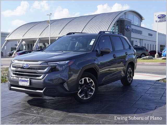 2025 Subaru Forester Premium Crossover AWD