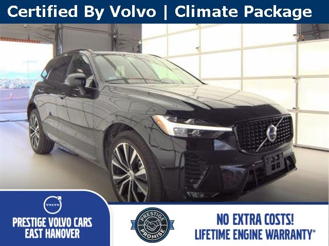 2025 Volvo XC60 B5 Plus Dark Theme AWD