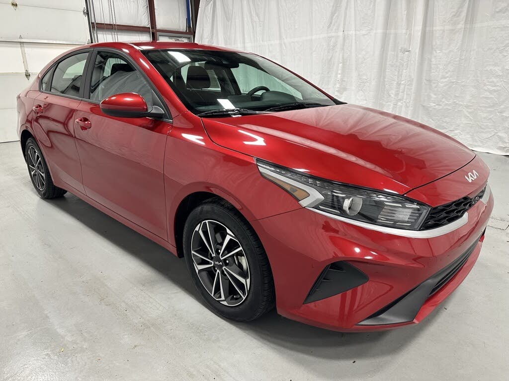 2024 Kia Forte LXS FWD